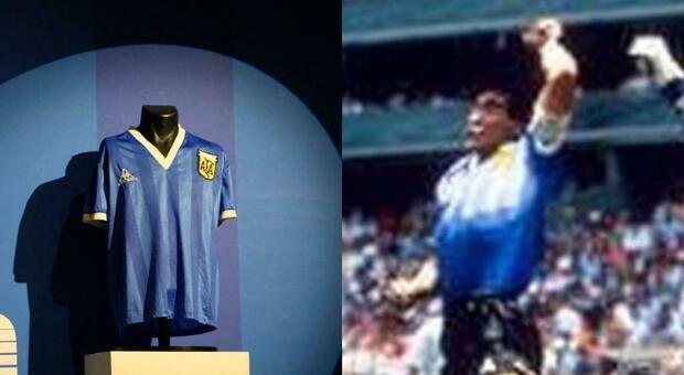 Maradona, la maglia della «mano de Dios» venduta all'asta: la cifra è da capogiro