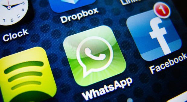 WhatsApp e Instagram, arriva la pubblicità: come funziona e da quando