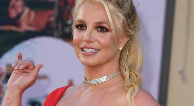 Britney Spears torna libera: «Per 13 anni in trappola, che gioia il bancomat»