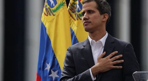 Venezuela, Guaidò attacca Maduro: «Il Parlamento può chiedere l'intervento degli Usa»