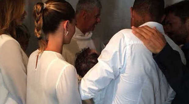 Melissa Satta e Boateng al settimo cielo per il battesimo di Maddox: "Giornata fantastica"
