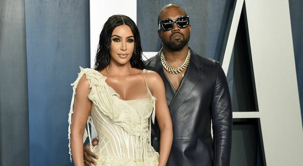 Kim Kardashian e Kanye West, è divorzio: a lei la custodia dei quattro figli