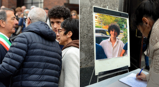 Luca Marengoni, i funerali del 14enne ucciso dal tram. Il padre: «Sarai il nostro raggio di luce». C'è anche Sala