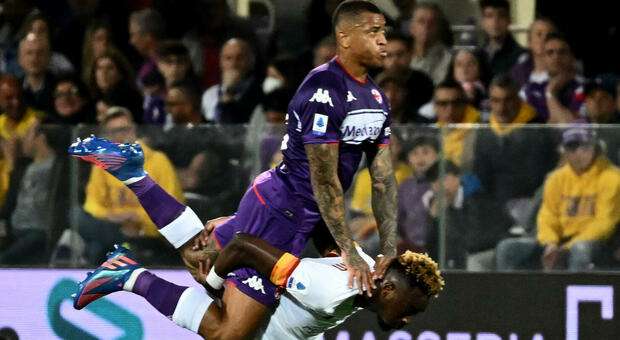Fiorentina-Roma 2-0, le pagelle: Mancini-Ibanez da incubo, Abraham non incide