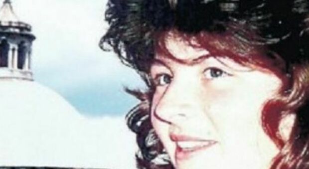 Evi Anna Rauter, morta appesa a un pino: svolta nel mistero dopo 32 anni, grazie a un programma tv