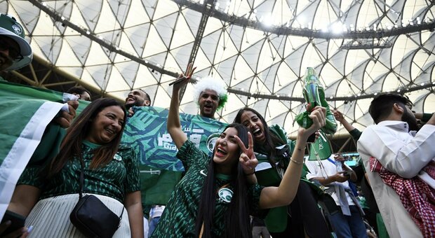 Arabia Saudita in estasi dopo la vittoria contro l'Argentina, Salman dichiara festa nazionale con un decreto reale