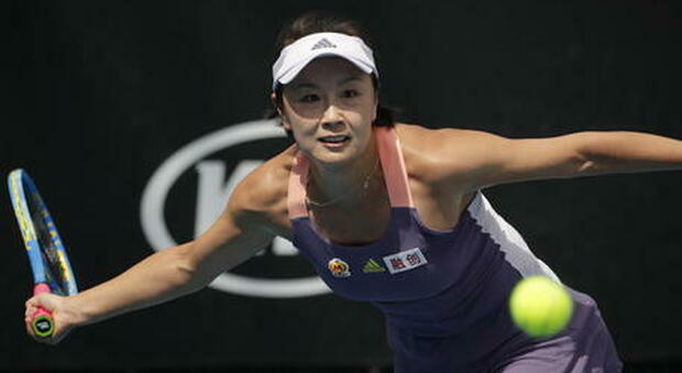 Caso Peng Shuai, l'annuncio della Wta: «Sospesi tutti i tornei di tennis in Cina»