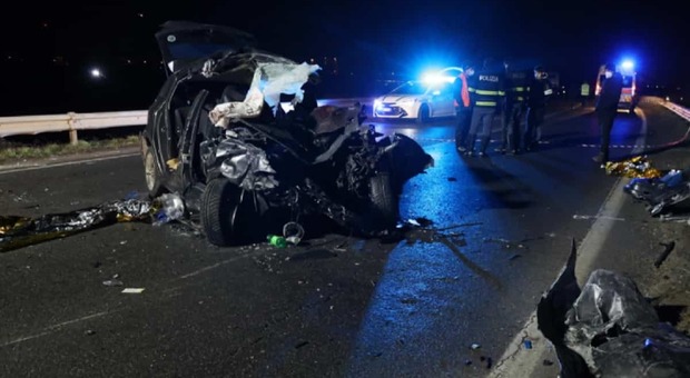 Terribile schianto in auto: morto il carabiniere Vincenzo Testa, prestava servizio a Roma