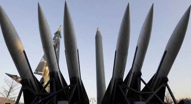 Onu adotta trattato che bandisce le armi nucleari: ma gli Stati Uniti lo boicottano