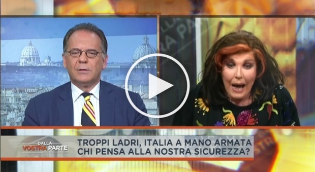 Cecchi Paone, rissa in diretta tv con Patrizia De Blanck: "Ti mando a f..." -Guarda