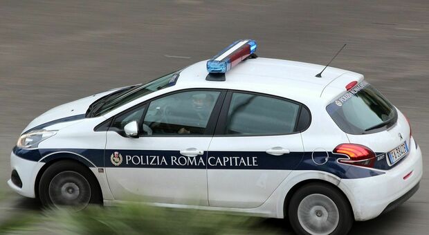 Roma, donna investita e uccisa sulla via Pontina