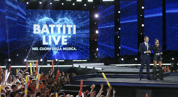 Battiti live domani mercoledì 31 luglio su Italia 1: gli ospiti della quarta puntata: Benji & Fede, Gigi D’Alessio, Emis Killa e Alberto Urso