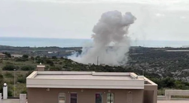 Ragusa, esplosione in ex fabbrica fuochi d'artificio: feriti due 15enni