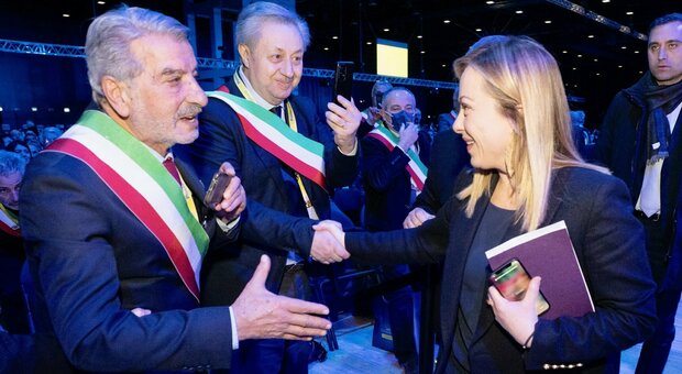 Giorgia Meloni: «Con il progetto Polis di Poste per i piccoli Comuni vogliamo ricucire l'Italia»