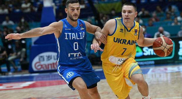 Europei basket, l'Italia si scioglie davanti all'ottima Ucraina (84-73 il finale). Qualificazione in salita