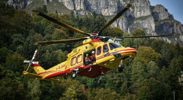 Cade da una highline e si schianta facendo sport estremo: 36enne bolognese muore in Trentino