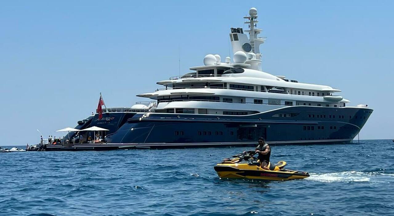 yacht sceicco qatar