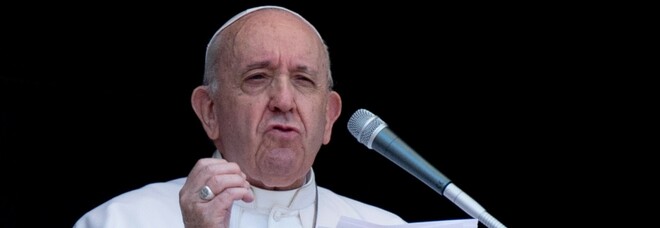 Papa Francesco a 4 anni dal terremoto: «Accelerare la ricostruzione. Non dimentichiamo i migranti morti e le vittime del Covid»
