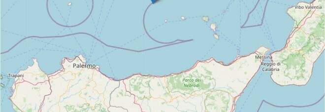 Terremoto di magnitudo 4.3 alle Eolie, che succede alle Lipari: eruzioni a Stromboli, zona rossa a Vulcano