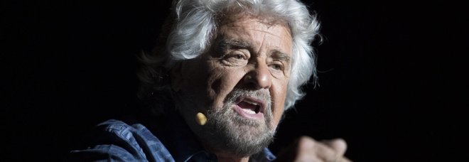 Beppe Grillo, insulti dai "no-vax" dopo la firma del patto per la scienza