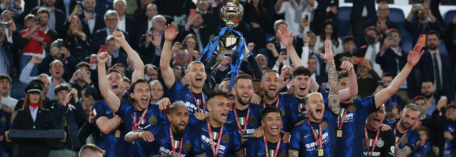 Due rigori e un super Perisic: l'Inter batte la Juve 4-2 e vince la Coppa Italia. Allegri (espulso) chiude con zero titoli