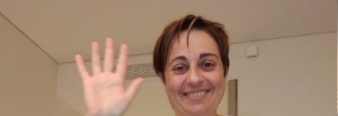 Benedetta Rossi, siparietto con il marito dopo l'operazione: «È ora di fare lo shampoo»