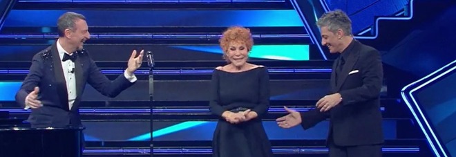 Sanremo 2021, la frecciata velenosa di Ornella Vanoni a Fiorello spiazza tutti: «Lo ha detto davvero?»