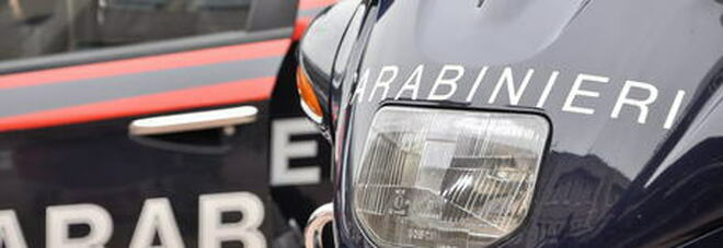 Choc a Bari, si rompe il lucernario: ragazza di 16 anni precipita dal nono piano e muore