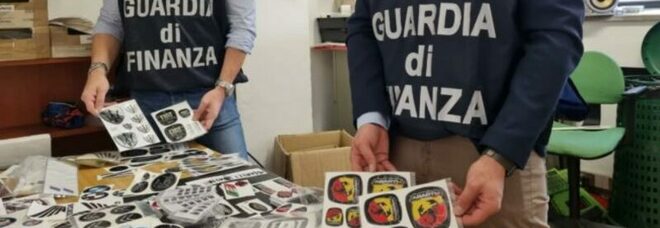 Torino, ricambi d'auto e accessori contraffatti: 25 denunce e maxi-sequestro