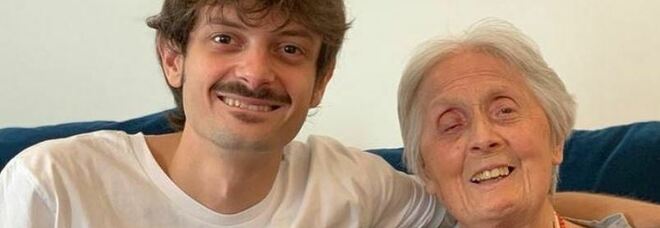 Lutto per Fabio Rovazzi, è morta la nonna: «Aveva un cuore grande come un palazzo»