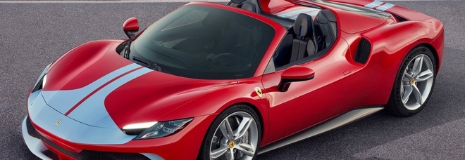 Ferrari 296 GTS, la prima Rossa di serie a cielo aperto con il motore 6 cilindri