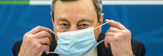 Mario Draghi positivo, no-vax scatenati: «Forza Covid, se muore festeggiamo»