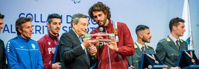 Collari d'Oro ai campioni dello Sport. Malagò: «Italia mai così forte, è seconda al mondo»