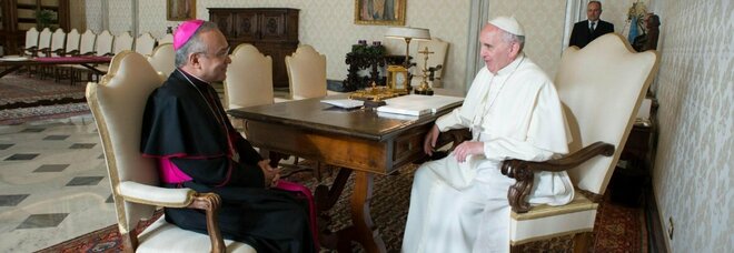 Papa Francesco, positivi al Covid Parolin e Parra: sono i suoi più stretti collaboratori