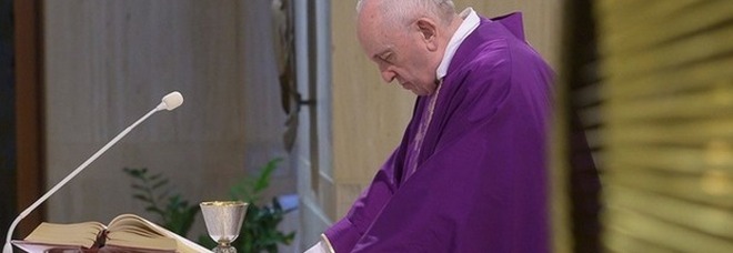 Papa Francesco sbotta: «La Chiesa non è un partito politico che va avanti a colpi di maggioranza»