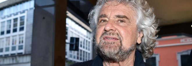 Beppe Grillo contro gli abruzzesi: «Ci ridiano 700mila euro e l'ambulanza che gli abbiamo dato l'anno scorso»