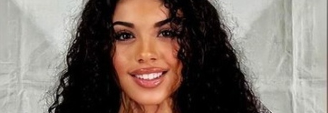Miss Italia, insulti razzisti all'aspirante miss: «Anna Giulia non sei italiana, sei meticcia»