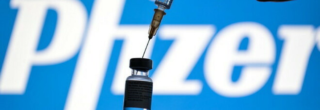 Pfizer: con terza dose protezione 5-11 volte maggiore contro la variante Delta