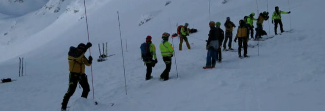 Dispersi sul monte Velino, abbondanti nevicate sulla zona colpita della valanga: ricerche più difficili