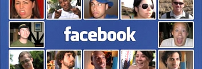 Facebook cambia look: ci sarà anche il dark mode