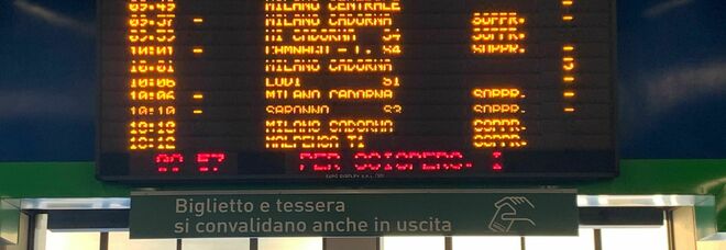 Sciopero treni e metro, a Milano mattinata da incubo: caos e disagi fino alle 12.45