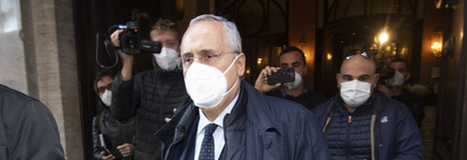 Lotito non entra in Senato: bloccato il seggio del patron della Lazio. Al suo posto resta Carbone