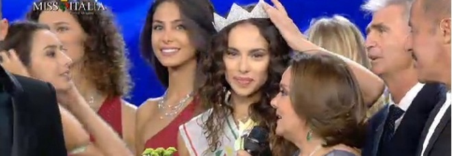 Carlotta Maggiorana vince titolo Miss Italia 2018. Ecco chi è