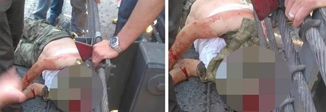 Turchia, le immagini choc del militare golpista decapitato. La folla urla: "Allah Akbar"