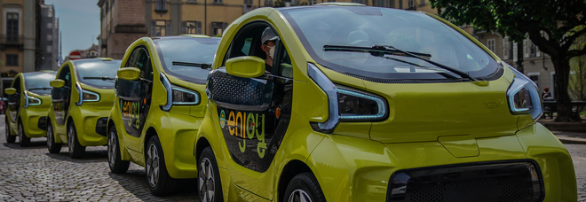 Car sharing, la flotta di Enjoy diventa elettrica: Torino prima città in Italia con 100 nuove auto Xev Yoyo