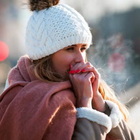 Hai sempre freddo? Le strane cause e i rischi per la salute: cosa succede al corpo