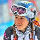 Incidente in montagna, campionessa di scialpinismo muore sul Monte Bianco: Adèle Milloz aveva 26 anni