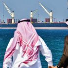 Crisi Iran, Arabia Saudita sospende traffici petrolio in stretto Hormuz
