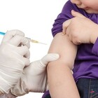 Covid, vaccino Moderna ai bambini da 6 a 11 anni: «Robusta risposta immunitaria»