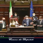 Mattarella rieletto Presidente, quattro minuti di applausi a quorum raggiunto